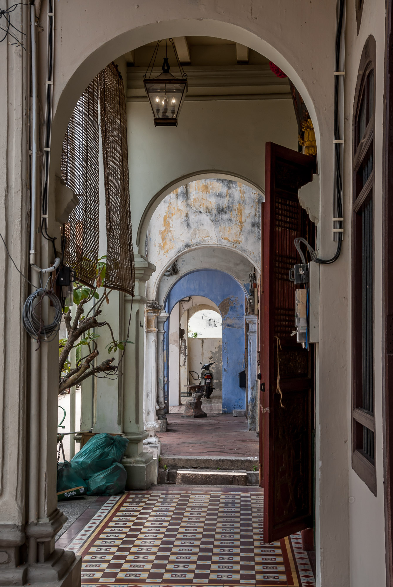 George Town covered walkway