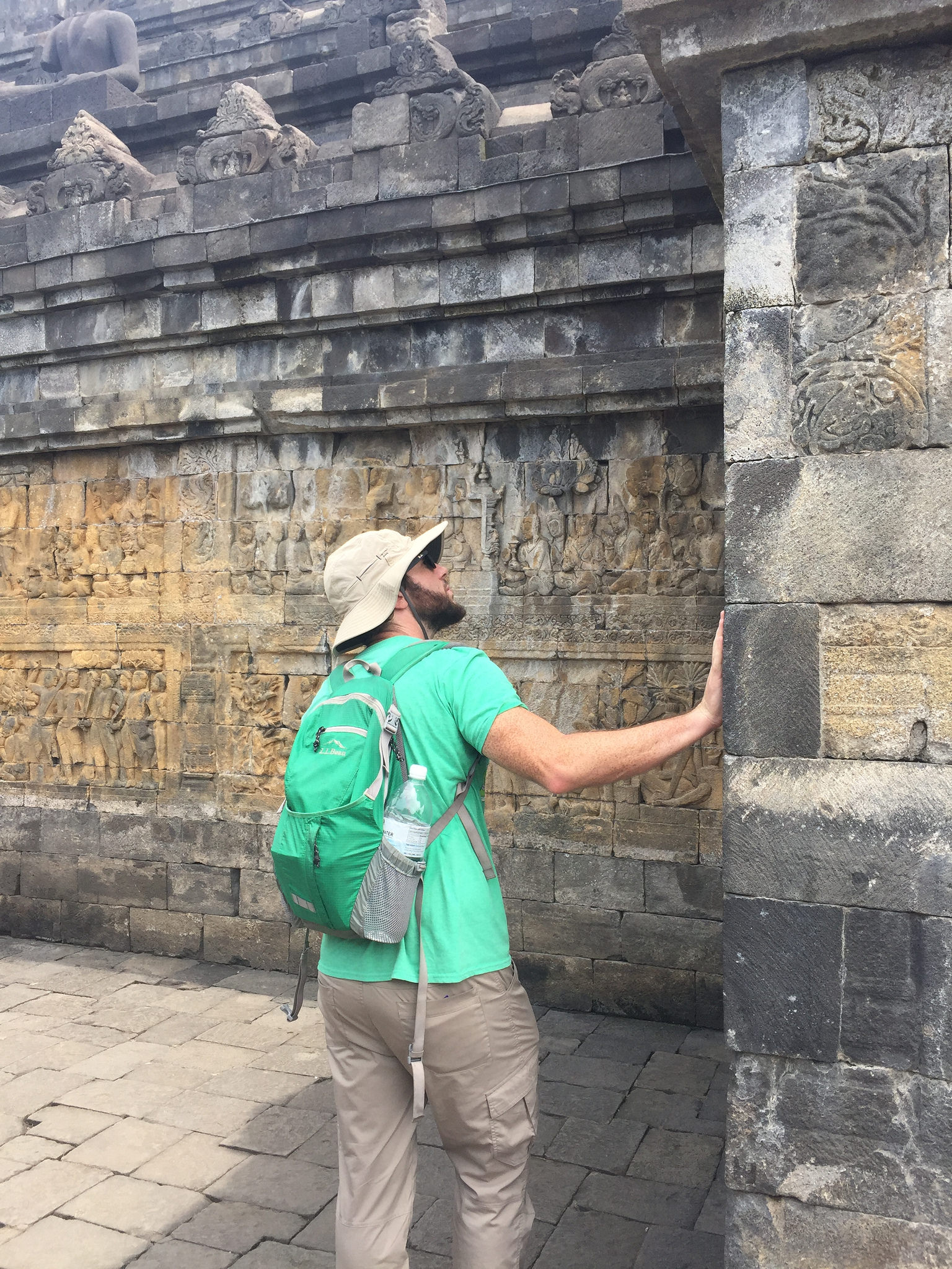 Dan at borobudur